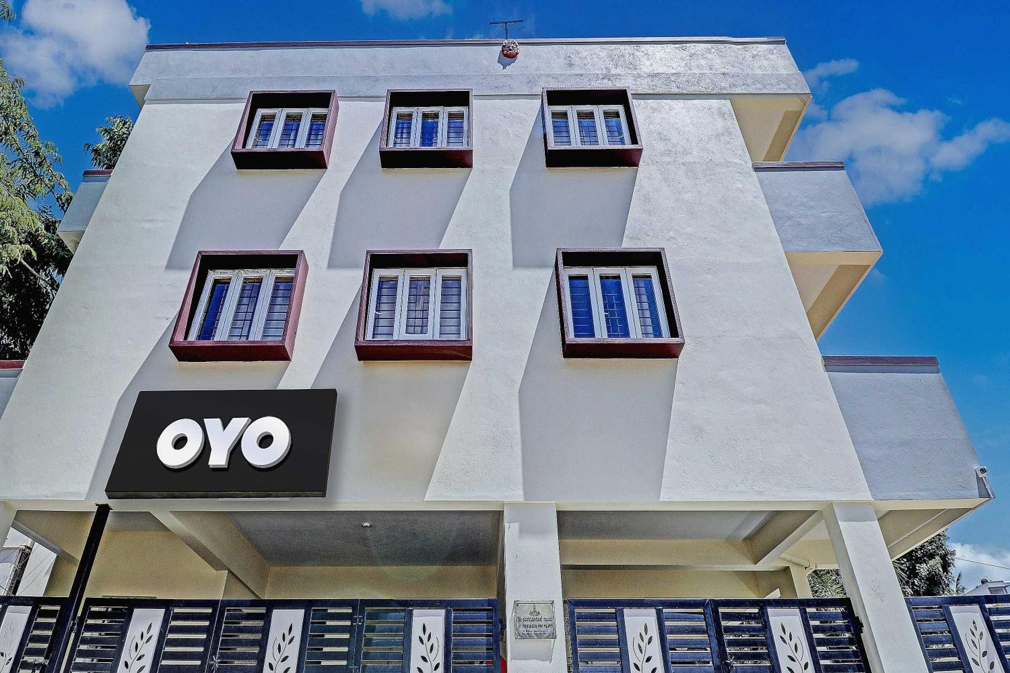 Oyo Flagship 81483 Manyatha Inn Service Apartment Bangalore Exterior foto